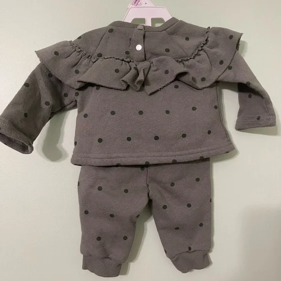 7 for All Mankind Baby outfit - Picture 4 of 6